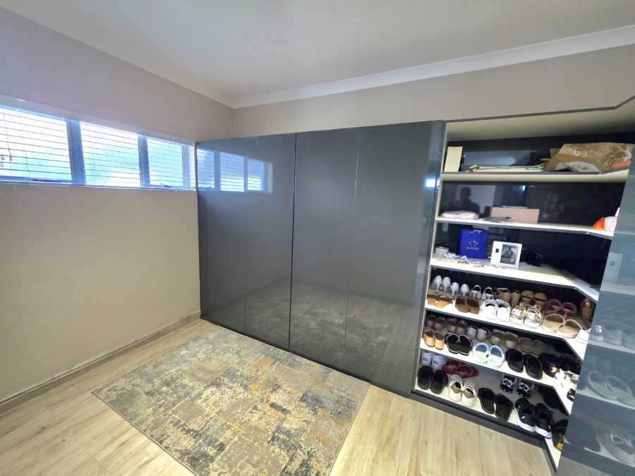4 Bedroom Property for Sale in Panorama Free State